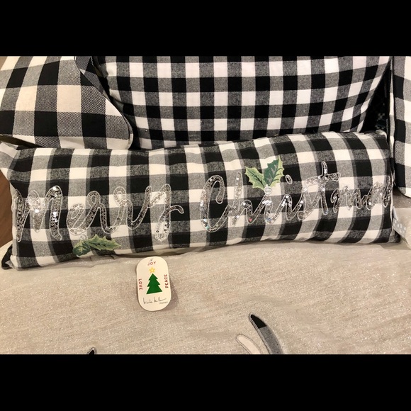 Merry Christmas Buffalo Check Pillow Cover - Picture 2 of 11